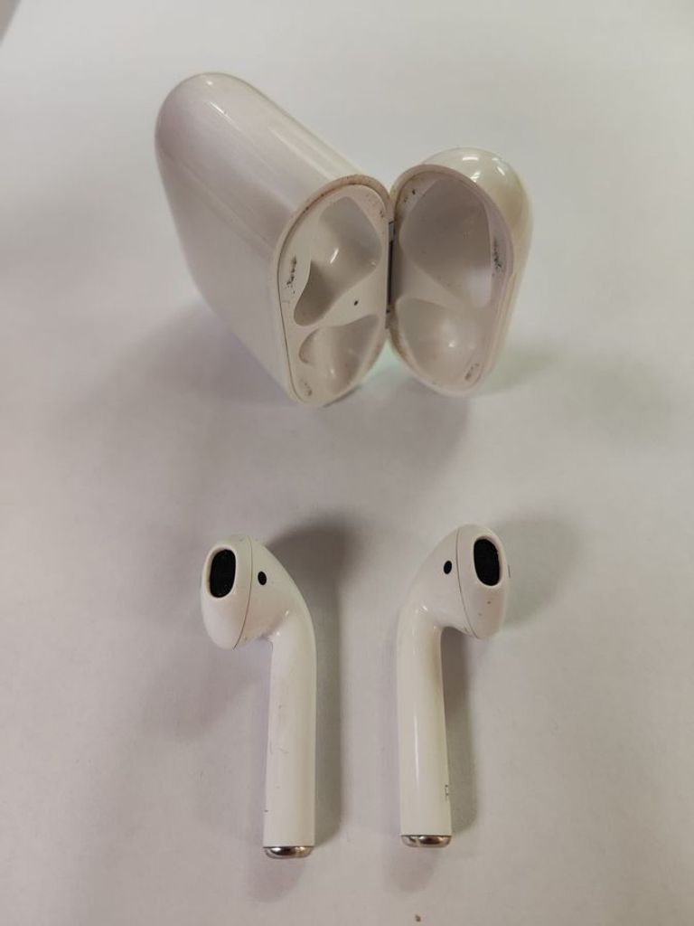 Оголошення Apple airpods 2nd generation a1602, a2031, a2032 Б/У