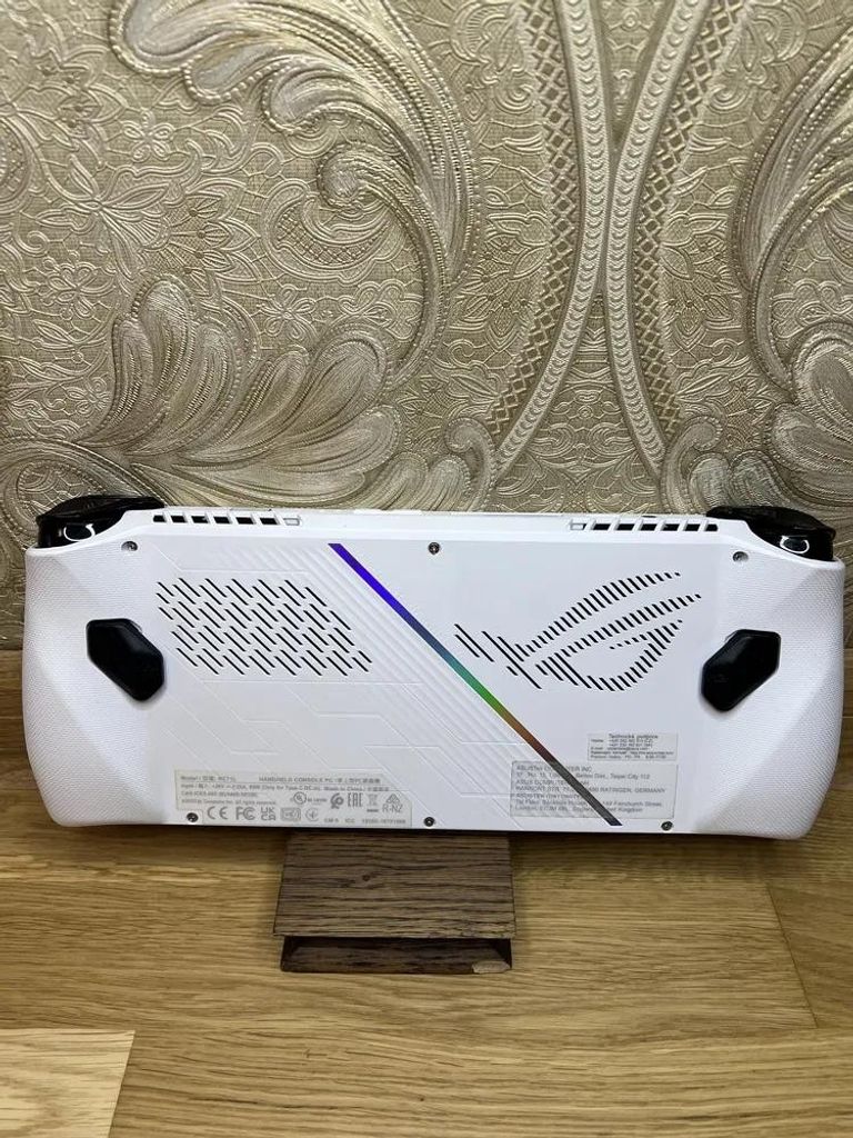 Asus Rog Ally 2023 (512Gb) Код:null. Изображение 7