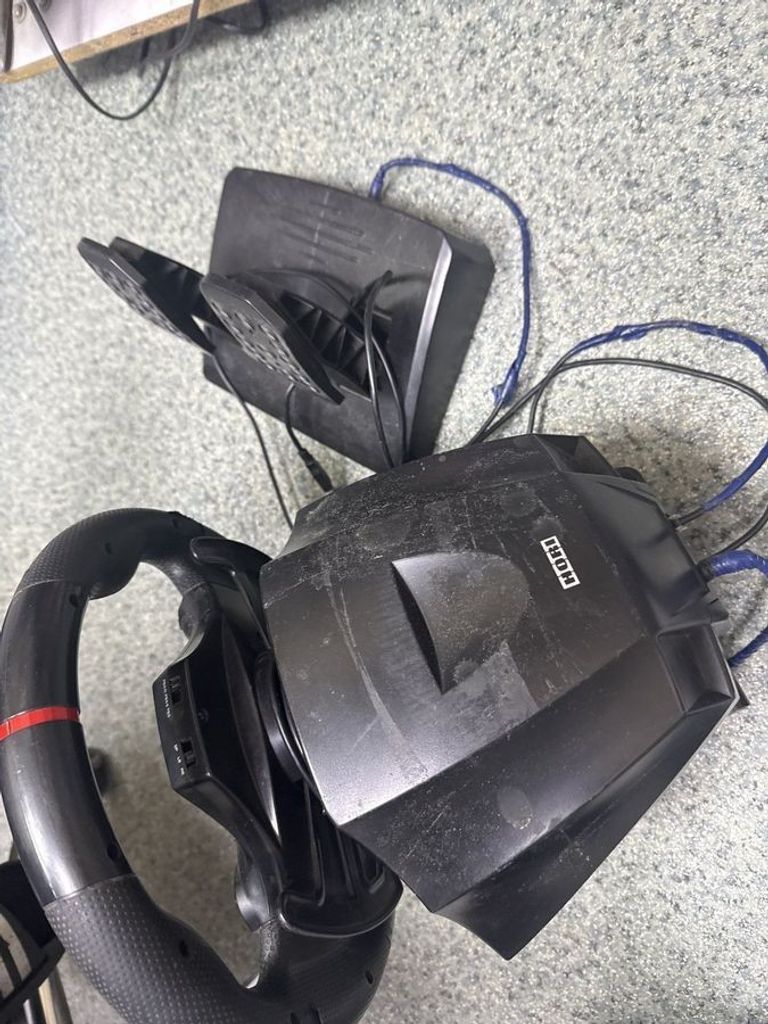 Дешево Hori racing wheel apex for ps5/ps4/pc spf-004u з ломбарду