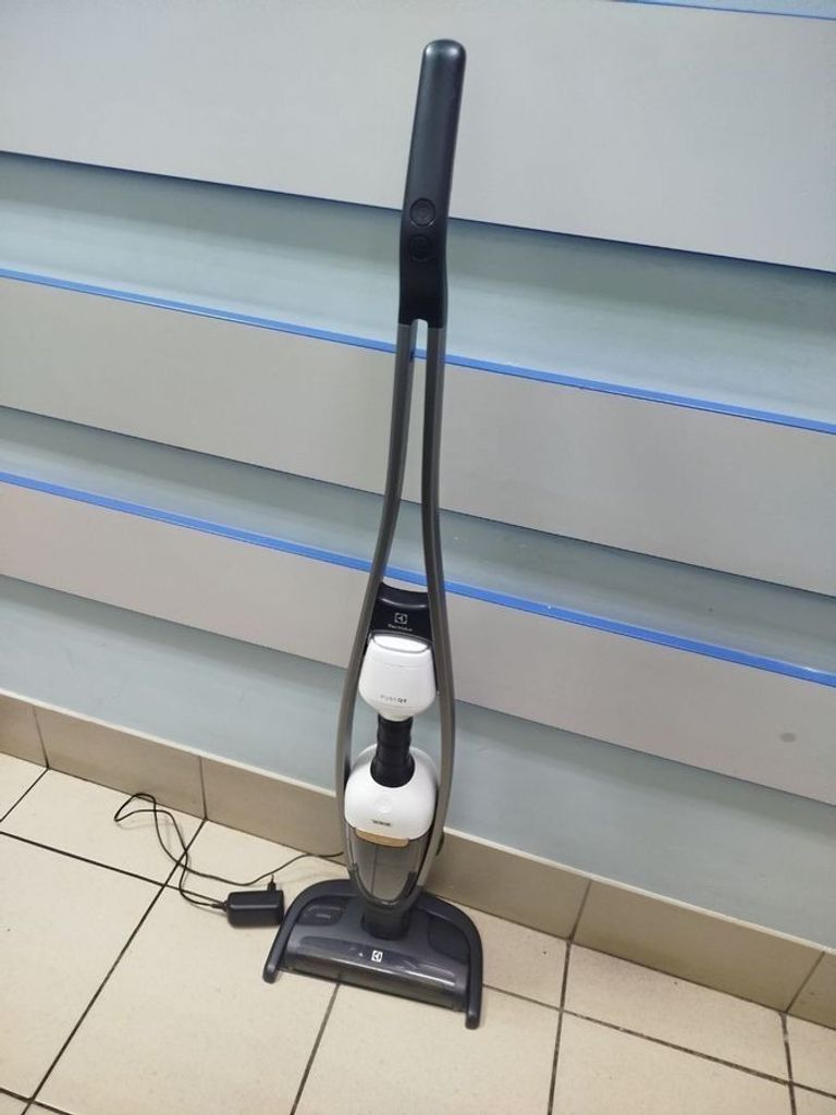 Купить Electrolux Pure Q9 PQ91-ALRGY Б/У