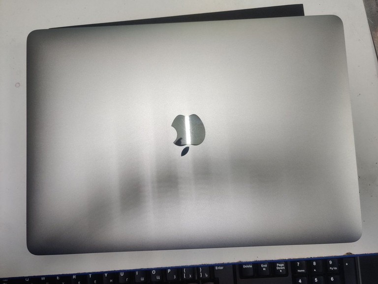 Купить Apple macbook air 13" 2020 a2179 core i3 1,1ghz/ram8gb/ssd256gb/intel iris plus graphics Б/У