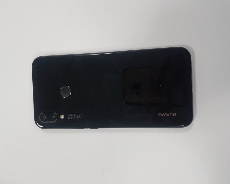 Купить Huawei p20 lite 4/64gb Б/У