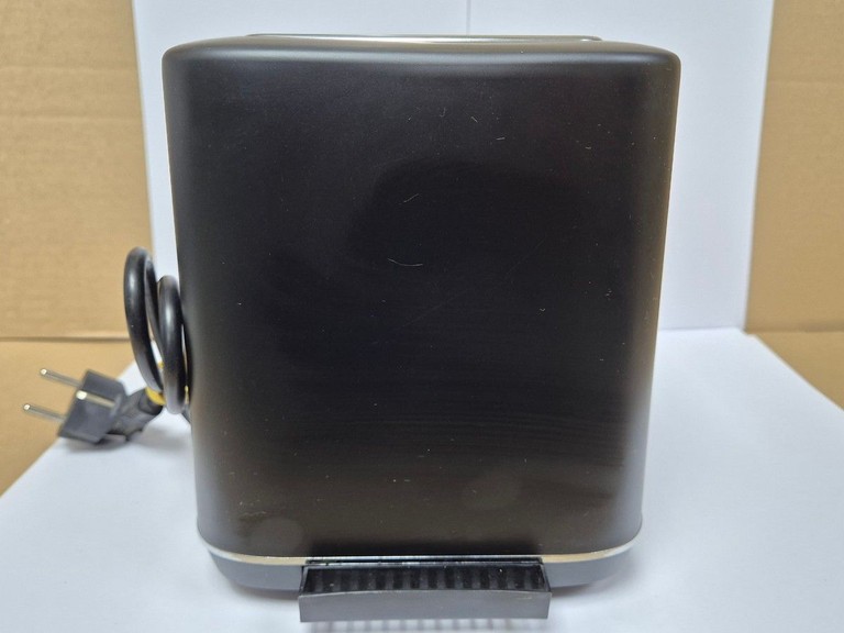 Дешиво Ardesto T-K301E с ломбарда