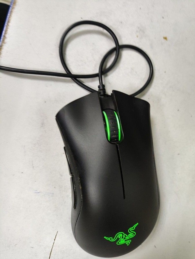 Купити Razer deathadder essential Б/У
