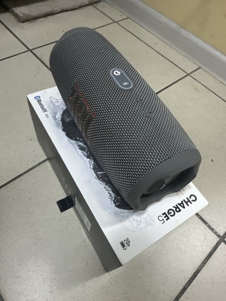 Оголошення Jbl charge 5 Б/У