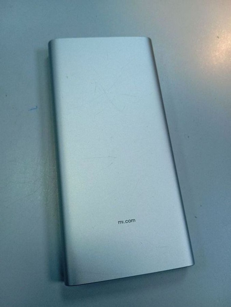Оголошення Plm02Zm 10000mah Б/У