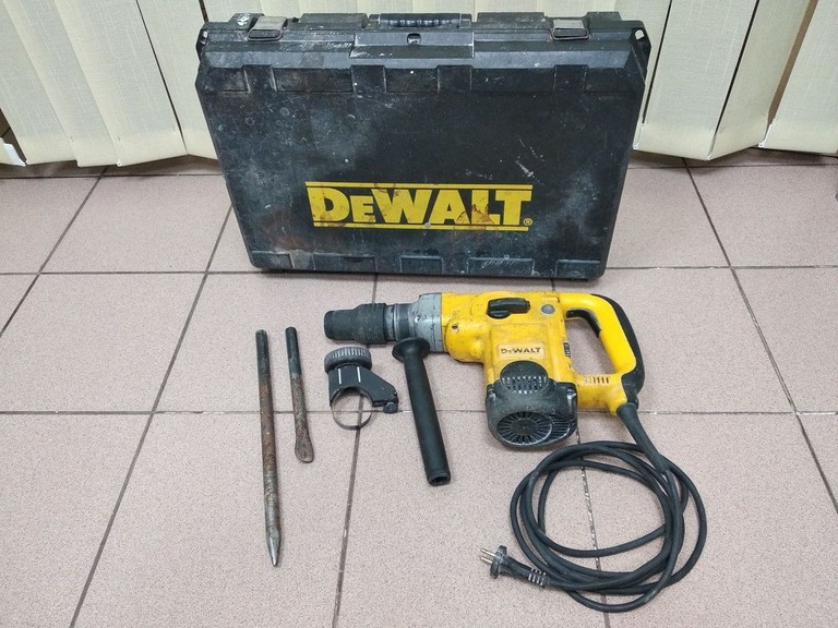 Купити Dewalt d25500k Б/У