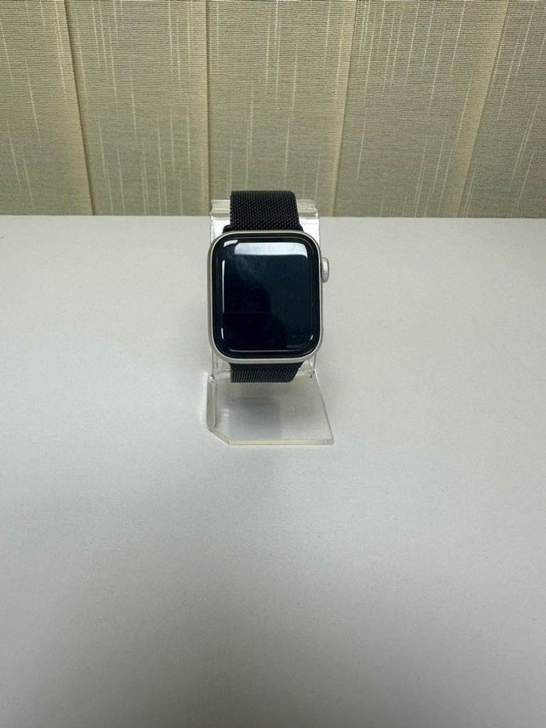 Купити Apple watch se 2 gps + cellular 40mm aluminum case Б/У
