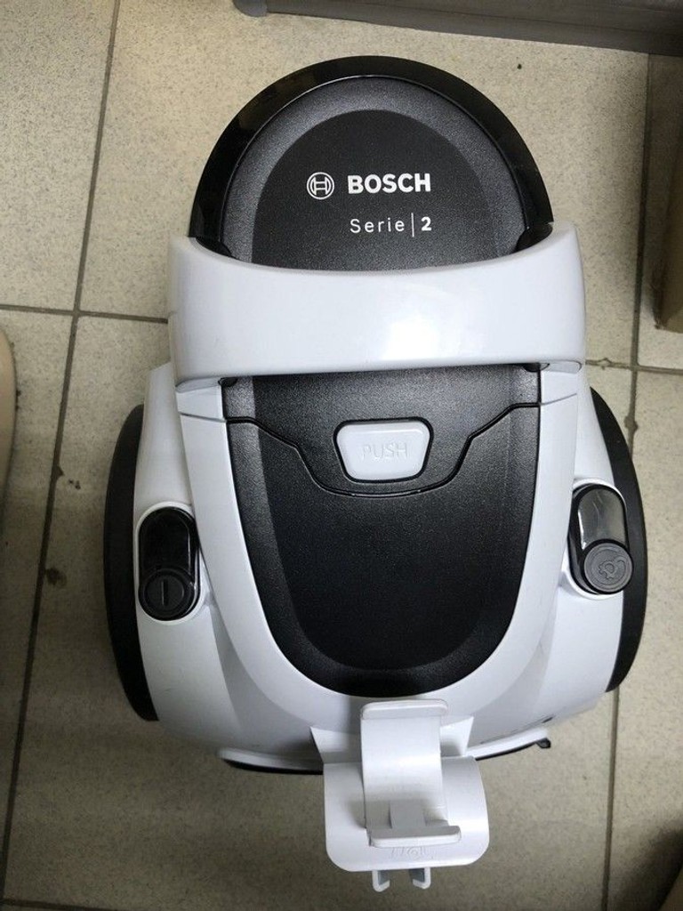 Оголошення Bosch Serie 2 BGS05A225 Б/У