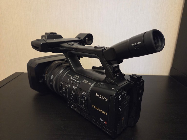 Купити Sony HXR-NX5R Б/У