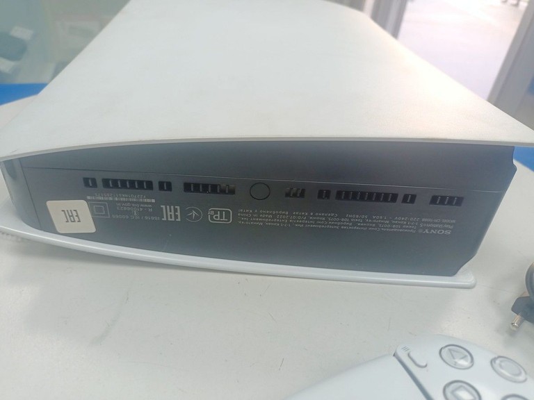 Купити Sony PlayStation 5 825GB Б/У