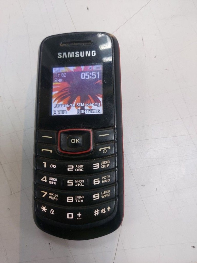 Дешево Samsung GT-E1080I з ломбарду