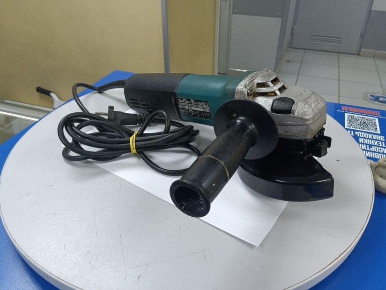 Купити Makita 9565CV Б/У