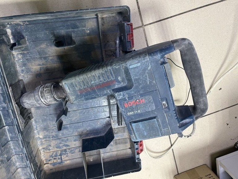Оголошення Bosch gsh 11 e Б/У