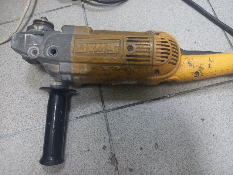 Дешево Dewalt d28401 з ломбарду