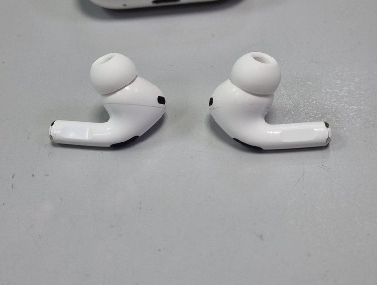 Apple airpods pro 2nd generation with magsafe charging case usb-c Код:01-201011690. Зображення 5