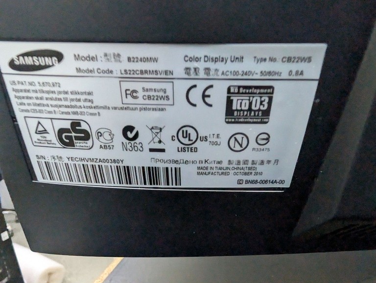 Купити Samsung b2240w Б/У
