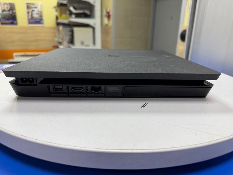 Дешиво Sony playstation 4 500gb с ломбарда