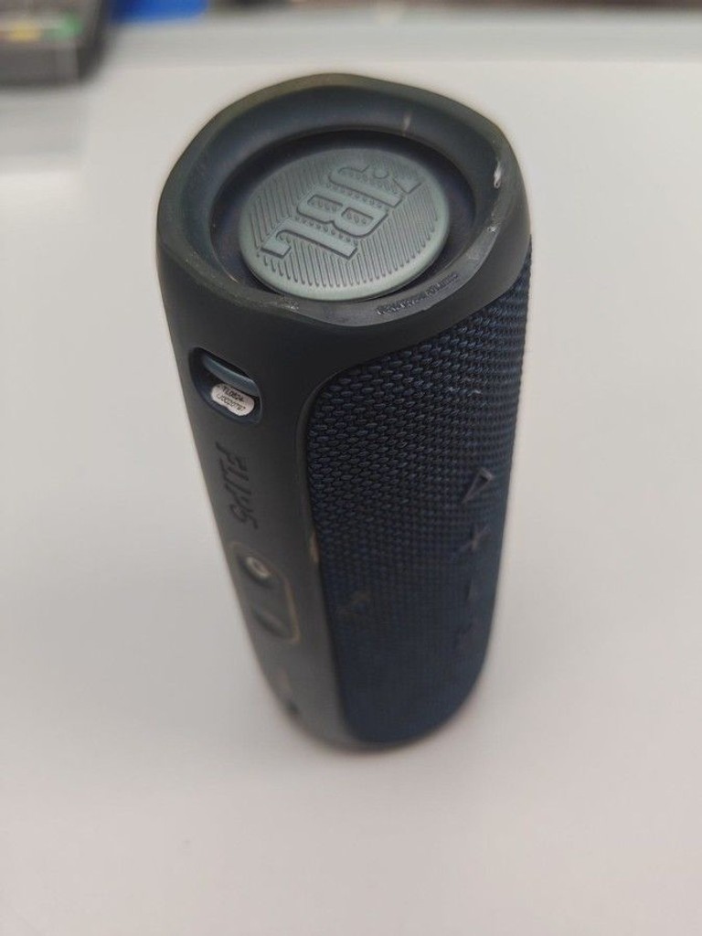 Дешиво Jbl flip 5 с ломбарда
