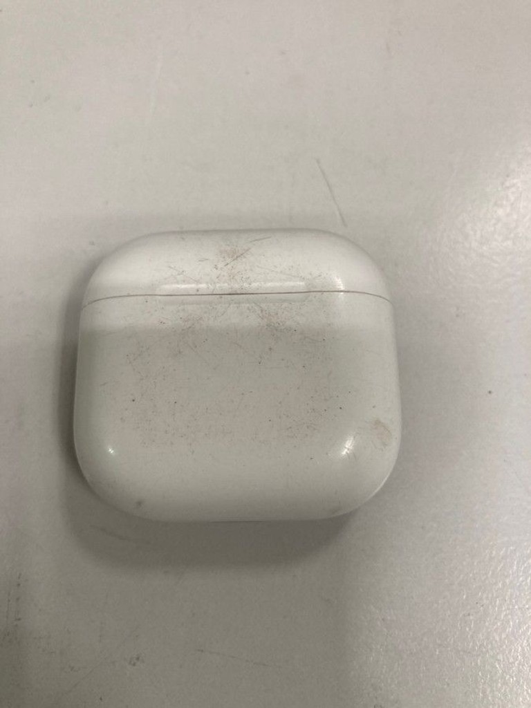 Купити Apple airpods 4 with active noise cancellation Б/У