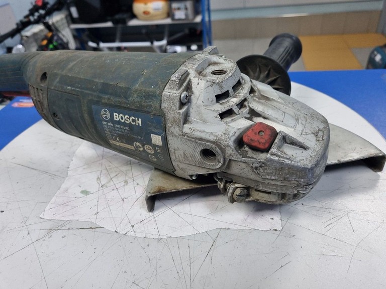 Дешево Bosch gws 2200 з ломбарду