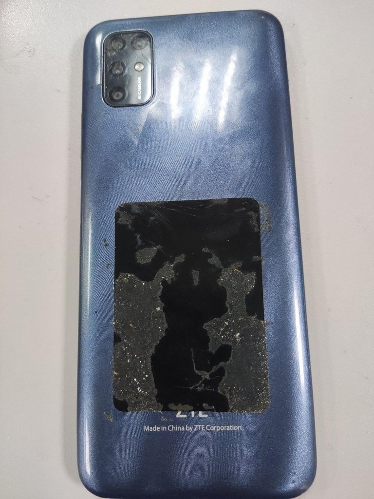 Купити ZTE Blade V2020 Smart 4/64GB Blue Б/У