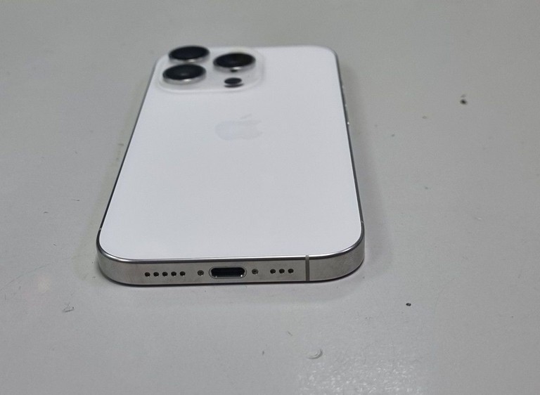 Оголошення Apple iphone 16 pro 512gb Б/У