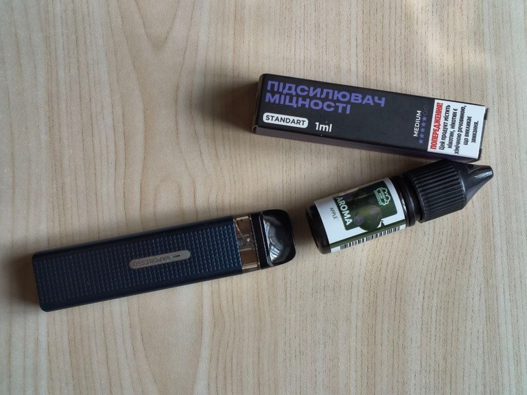 Оголошення POD-система Vaporesso XROS 5 Mini Б/У
