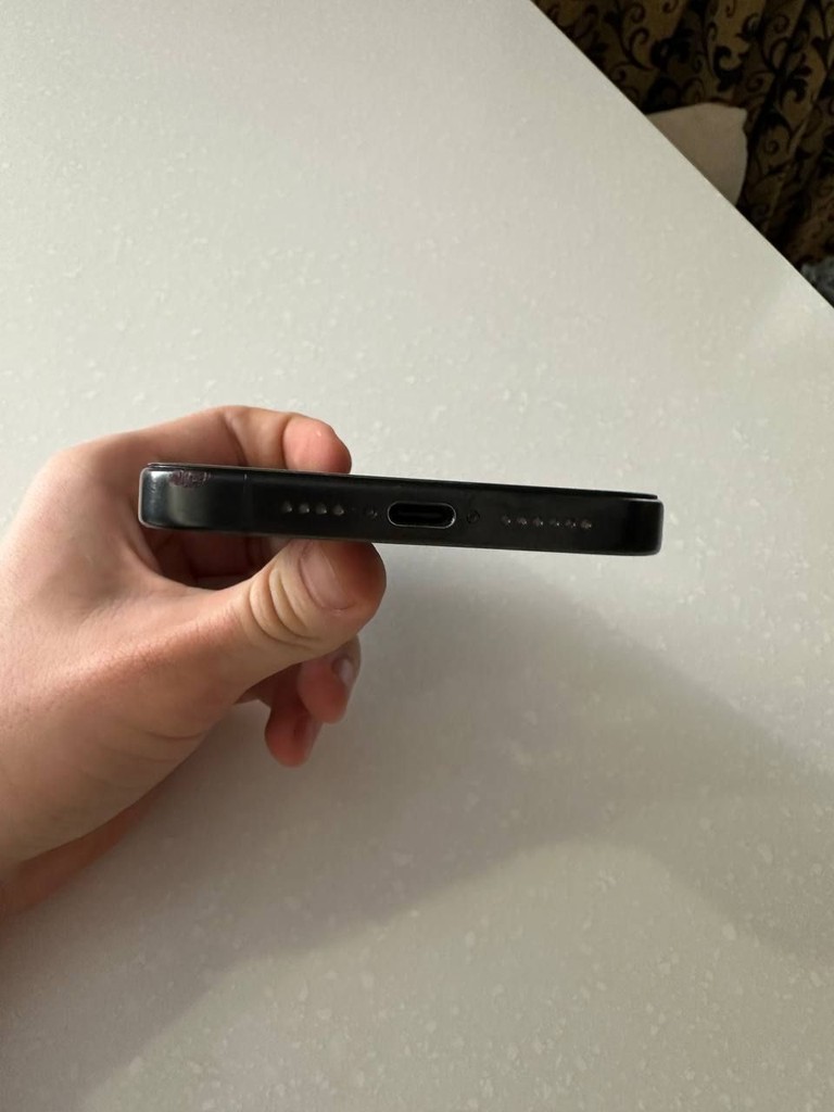 Оголошення Apple iPhone 15 Pro Max 256GB Blue Titanium (MU7A3) Б/У