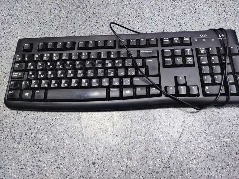 Оголошення Logitech k120 Б/У