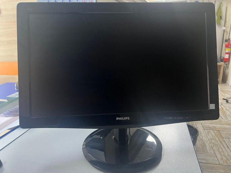 Купить Philips 196v3l Б/У