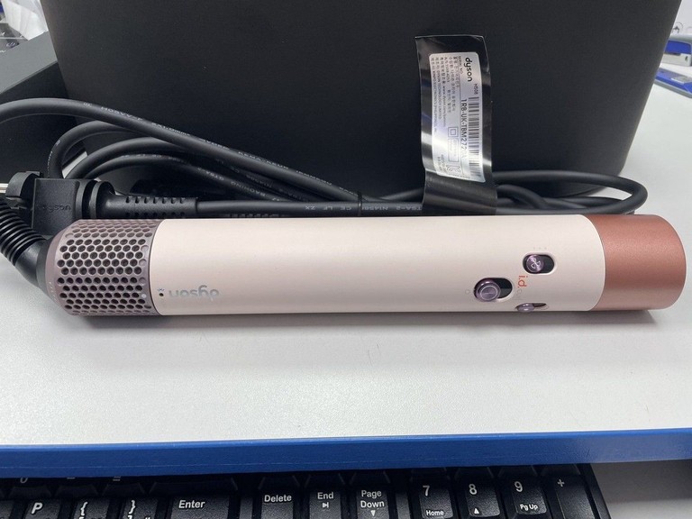 Купити Dyson Airwrap i.d. HS08 Multi-Styler and Dryer Straight to Wavy Ceramic Pink/Rose Gold (601848-01) Б/У