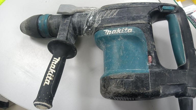 Купити Makita HM0870C Б/У