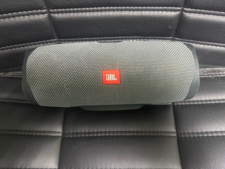 Купити Jbl charge essential 2 Б/У