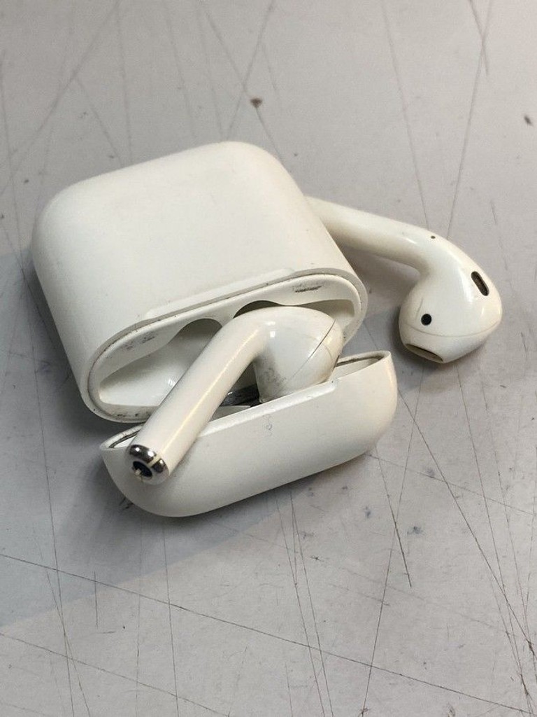 Купити Apple airpods 2nd generation a1602, a2031, a2032 Б/У