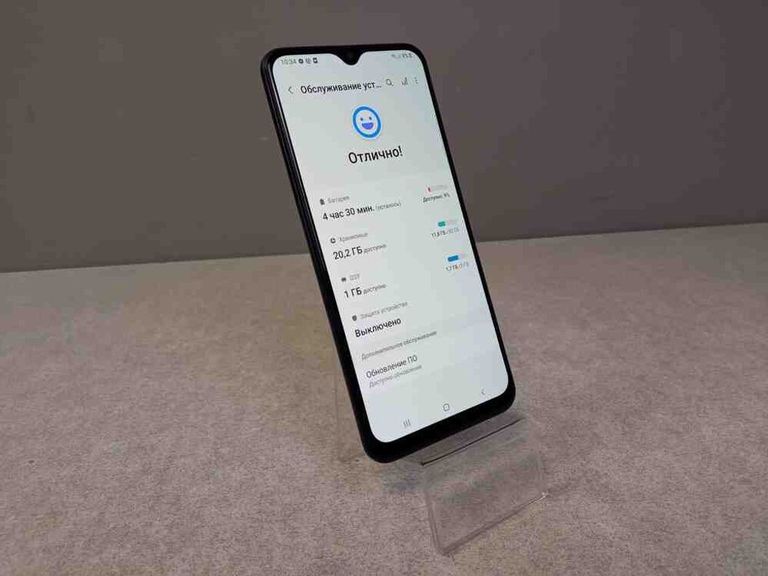 Samsung Galaxy A20 2019 SM-A205F 3/32GB Red (SM-A205FZRV) Код:2000003245727. Зображення 4
