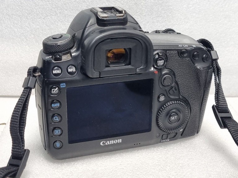 Оголошення Canon eos 5d mark iv body Б/У