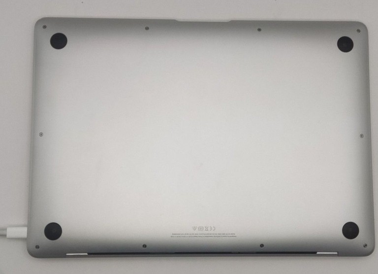 Дешево Apple macbook air 13" 2020 a2179 core i3 1,1ghz/ram8gb/ssd256gb/intel iris plus graphics з ломбарду