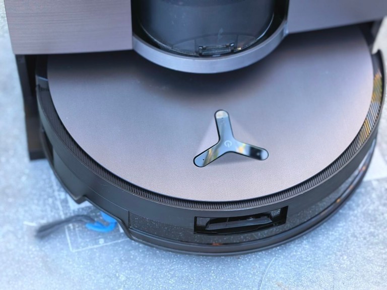 Дешево Ecovacs Deebot X11 OmniCyclone. Флагманська модель! з ломбарду