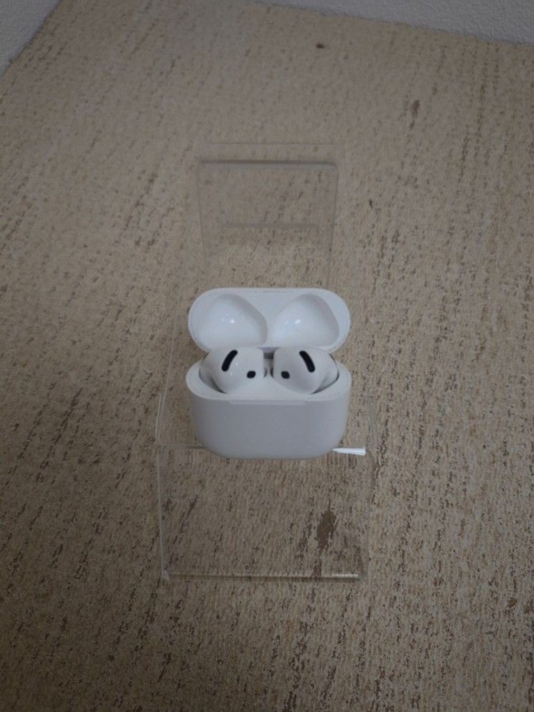 Объявление Apple airpods 4 with active noise cancellation Б/У