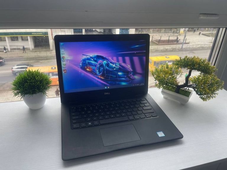 Оголошення Ігровий ноутбук Dell Latitude 3490 14"HD 8/256 SSD i7-8550U + R7 M460 2 GB GDDR5 Б/У