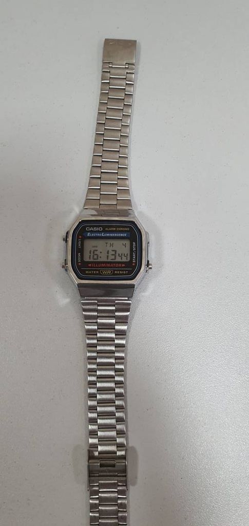 Casio Standard Digital A168WA-1YES