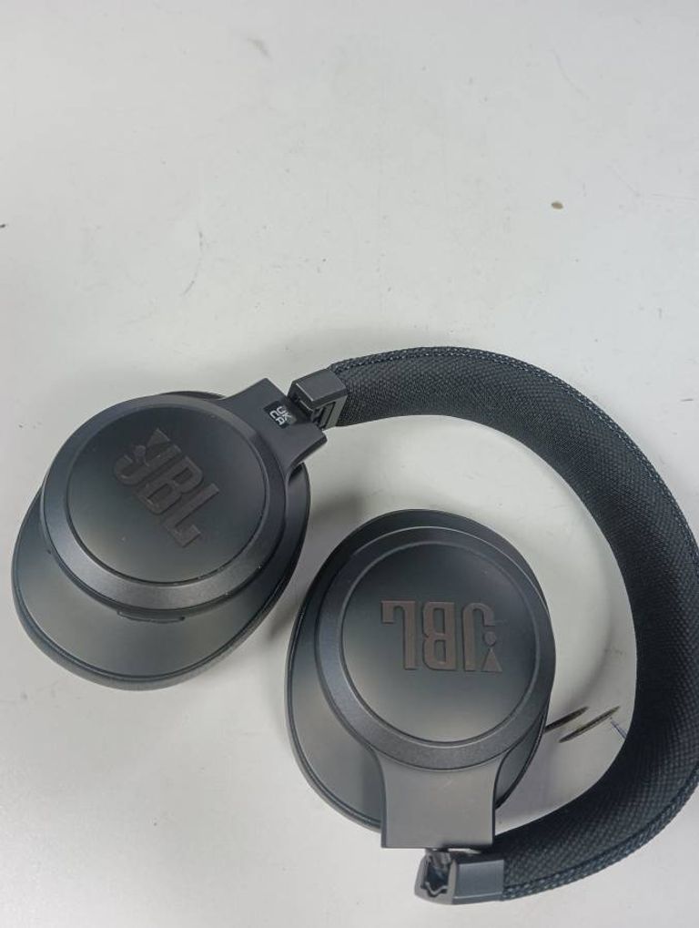 Jbl live 660nc