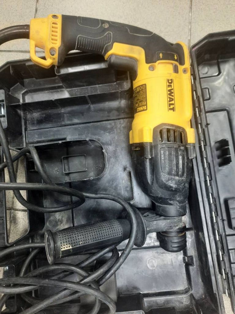 Dewalt D25133K