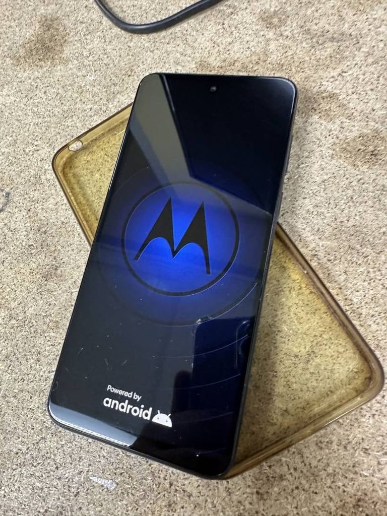 Дешево Motorola moto g13 4/128gb xt2331-2 з ломбарду