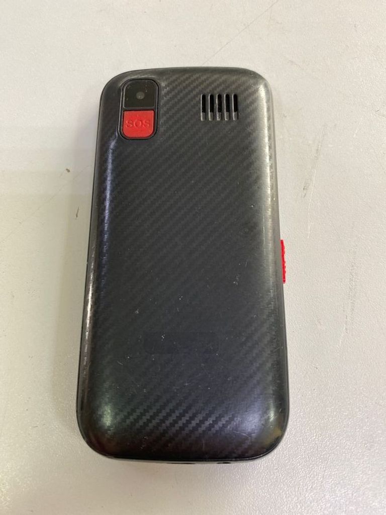 Оголошення Nomi i220 Red Б/У