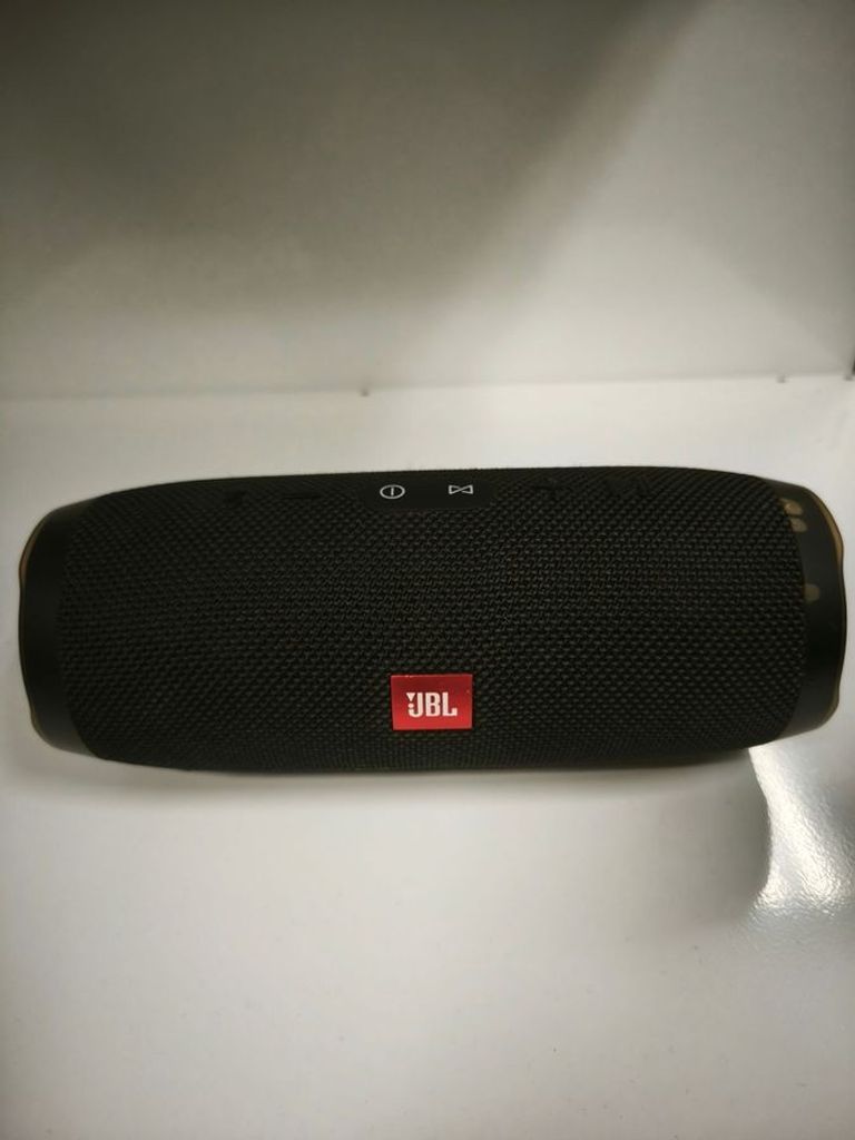 Купити Jbl charge 3 Б/У
