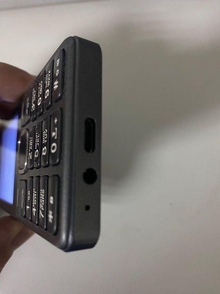 Дешиво Nomi i2860 с ломбарда