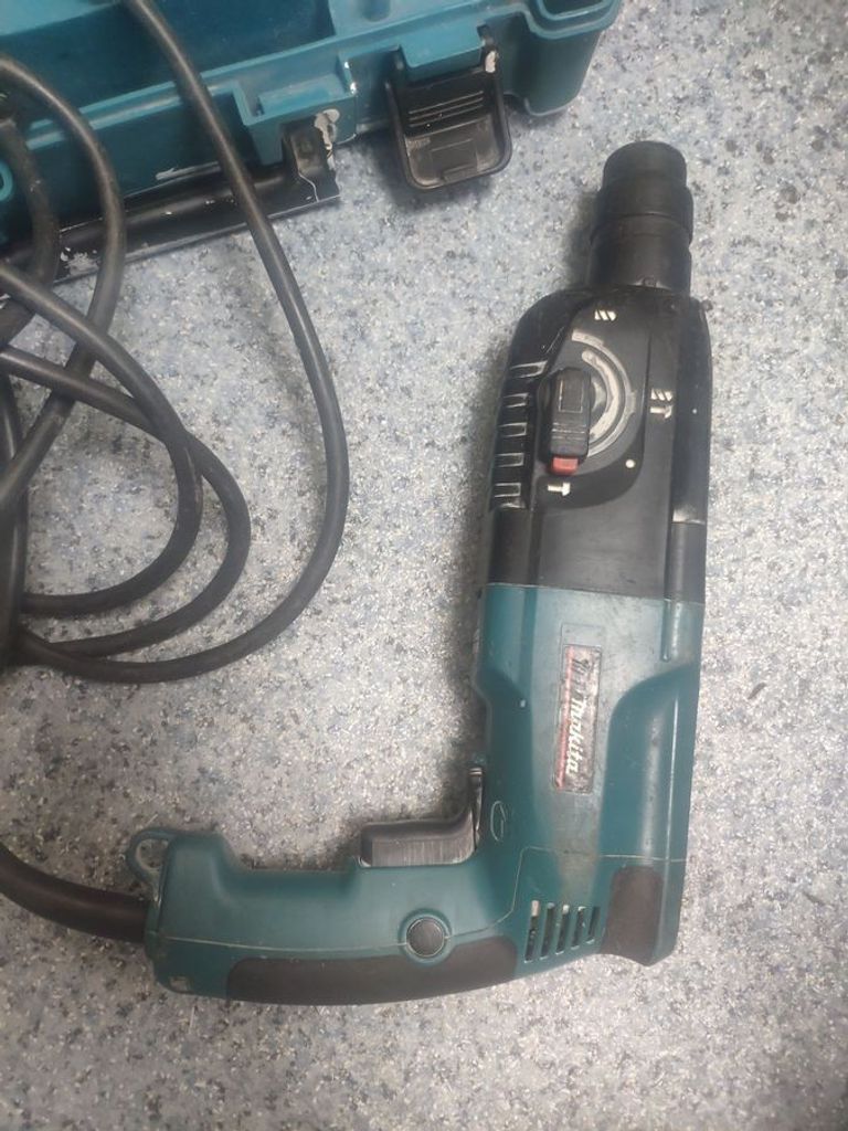 Объявление Makita hr 2450 Б/У
