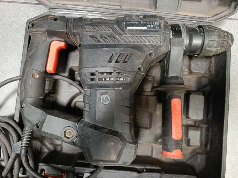 Дешево Dnipro-m BH-20 (17557000) з ломбарду